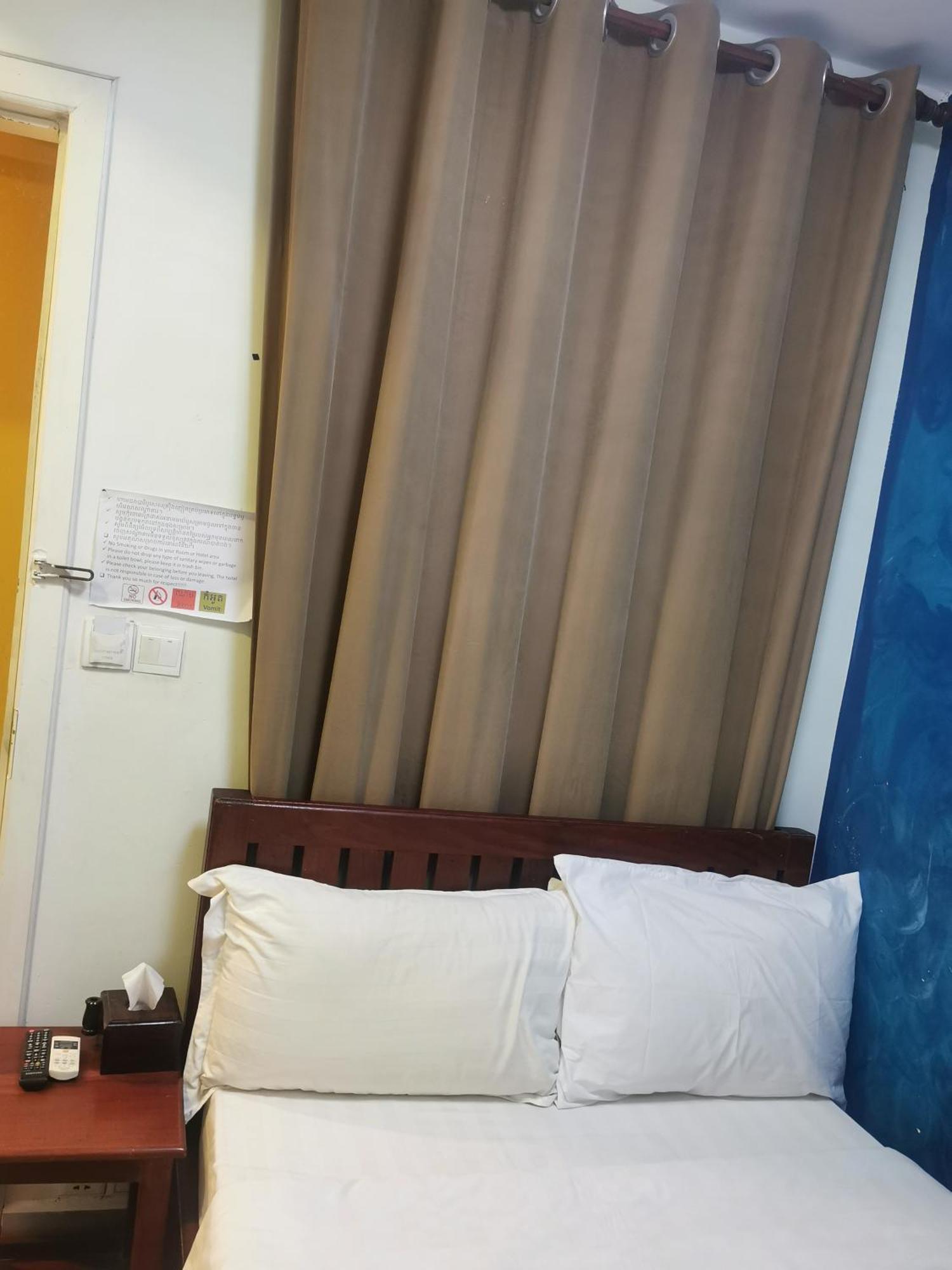 Sovanphum Riverside Phnom Penh Quarto foto